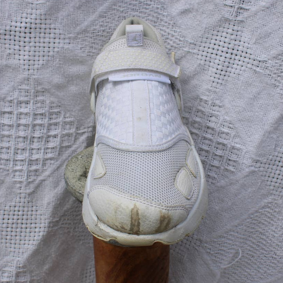 Nike Air Jordan Trunner Triple White sz 8.5 897992-100 - Picture 5 of 10